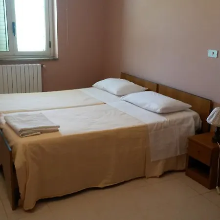 La Pineta 3*